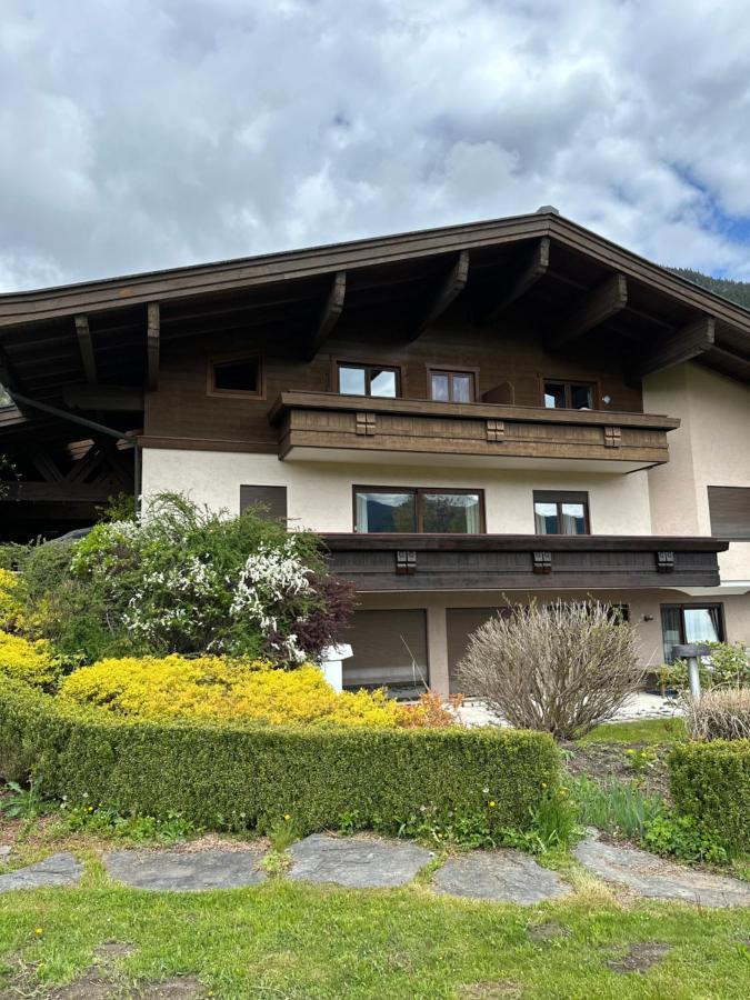 Haus Wenger Mountain View & Swimming Pool Daire Kaprun Dış mekan fotoğraf